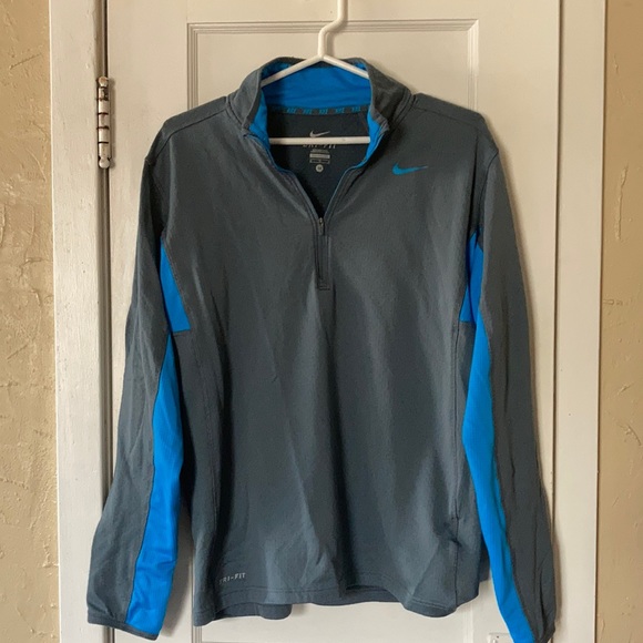 Men’s Nike Dri-Fit Jacket - Picture 6 of 10